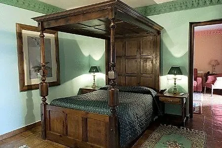 Hotel Castillo De Monda