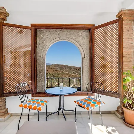 Hotel Castillo De Monda