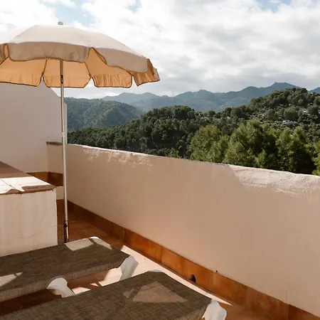 Hotell Castillo De Monda