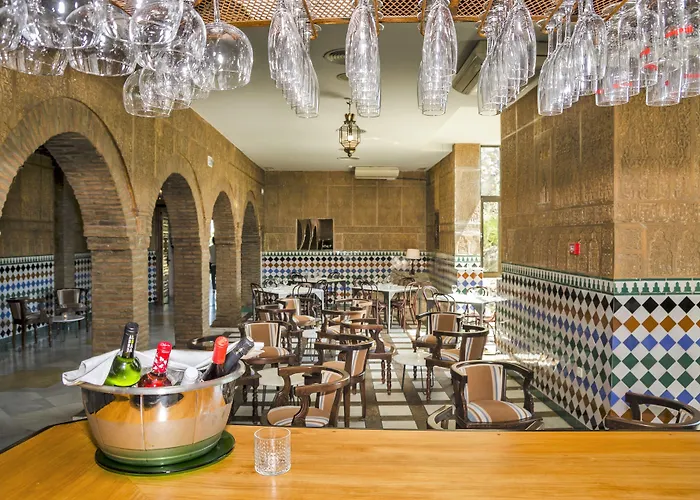 Castillo De Hotel Monda