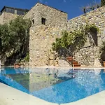 Castillo De Hotel Monda