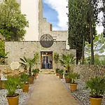 Castillo De Monda